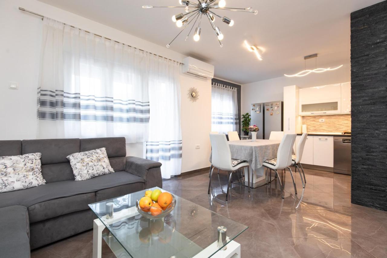 Villa Nina Baska Exteriér fotografie